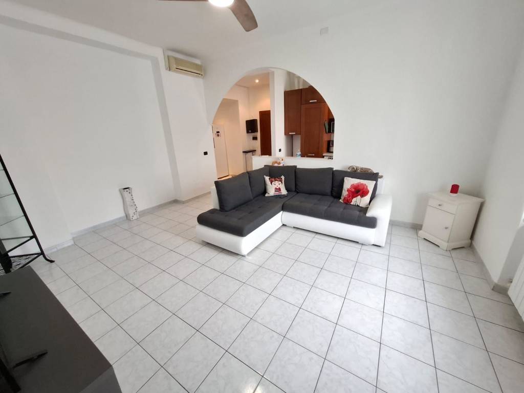 Appartamento a Lissone in Via Francesco Petrarca, 22 - Foto 4