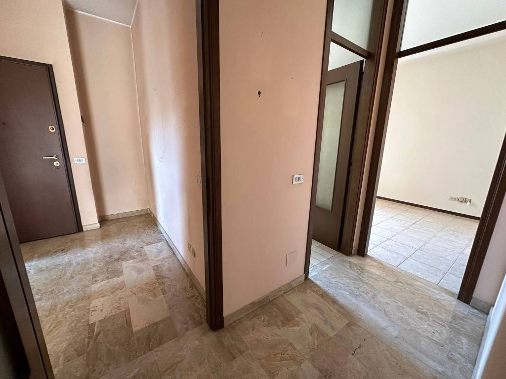 Appartamento a Vercelli in Via Giuseppe Chicco, 13 - Foto 4