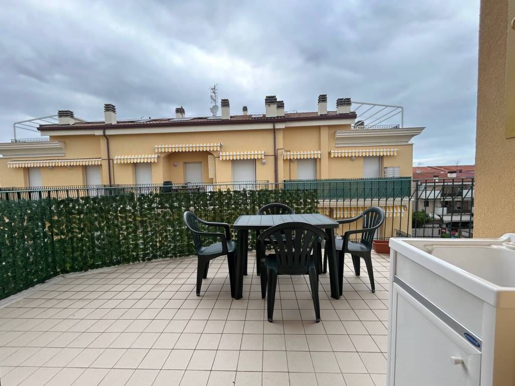 Appartamento a Tortoreto in Via Guido Gozzano - Foto 3