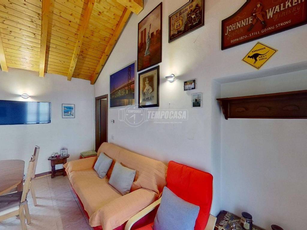 Appartamento a Meda in Via Cristoforo Colombo 35 - Foto 4