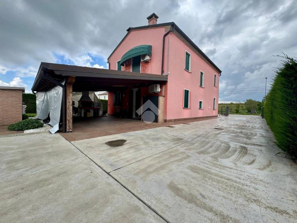 Villa a Rovigo in Via Bassa, 58 - Foto 3