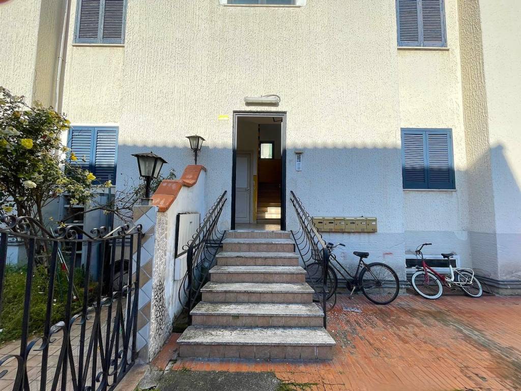 Appartamento a Martinsicuro in Via Lelio Basso - Foto 4