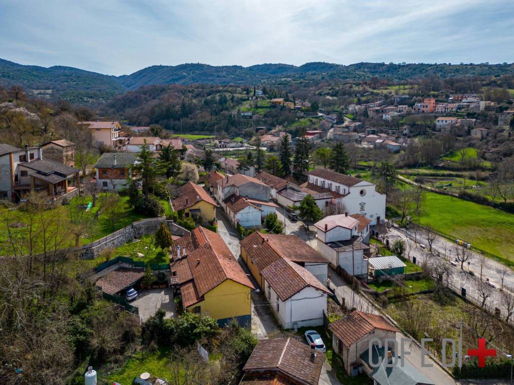 Villa a Borgorose in Via Equicola - Foto 4