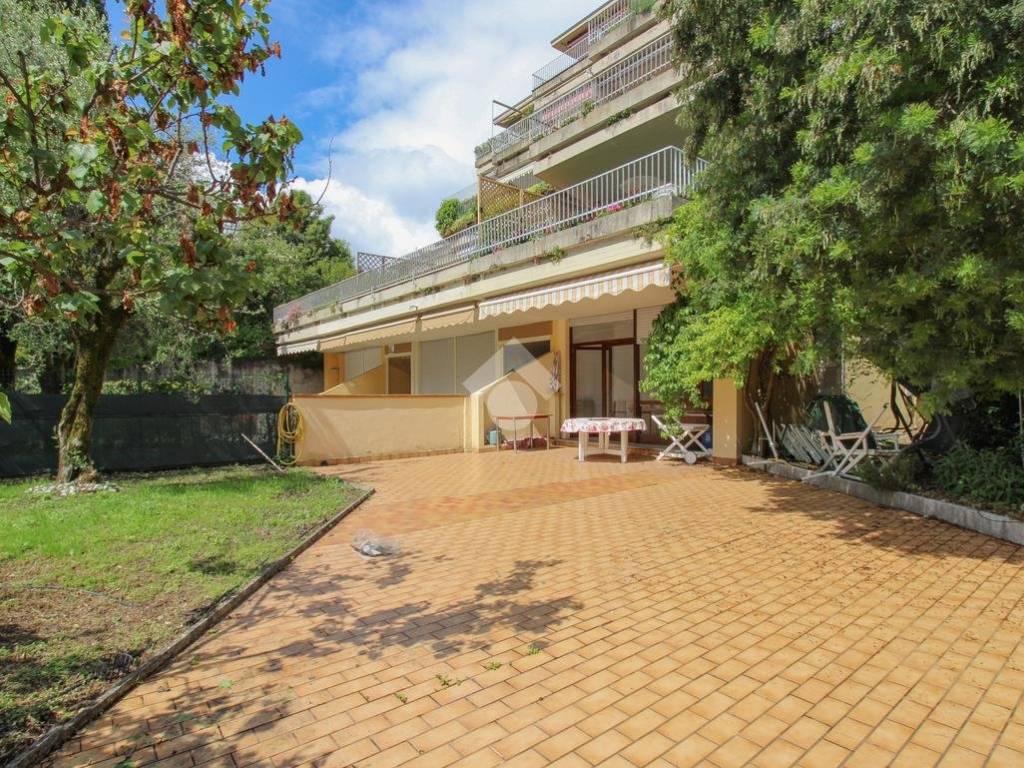 Appartamento a Salò in Via Valle Fiorita - Foto 5