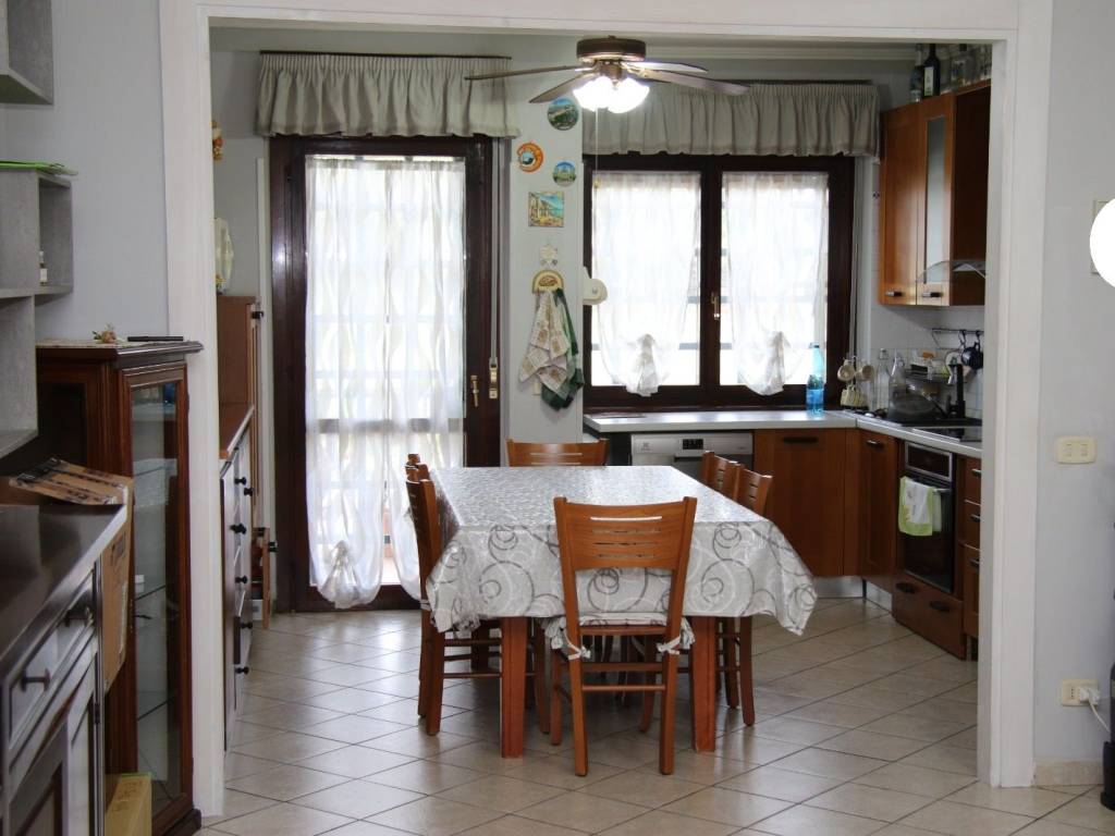 Villetta a schiera a Cisterna di latina in Via Dante Monda - Foto 5