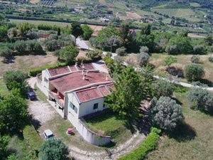 Villa a Massignano in Contrada Marezi - Foto 2