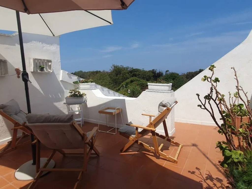 Villa a Ostuni in Cala Di Rosa Marina S.N.C. - Foto 2