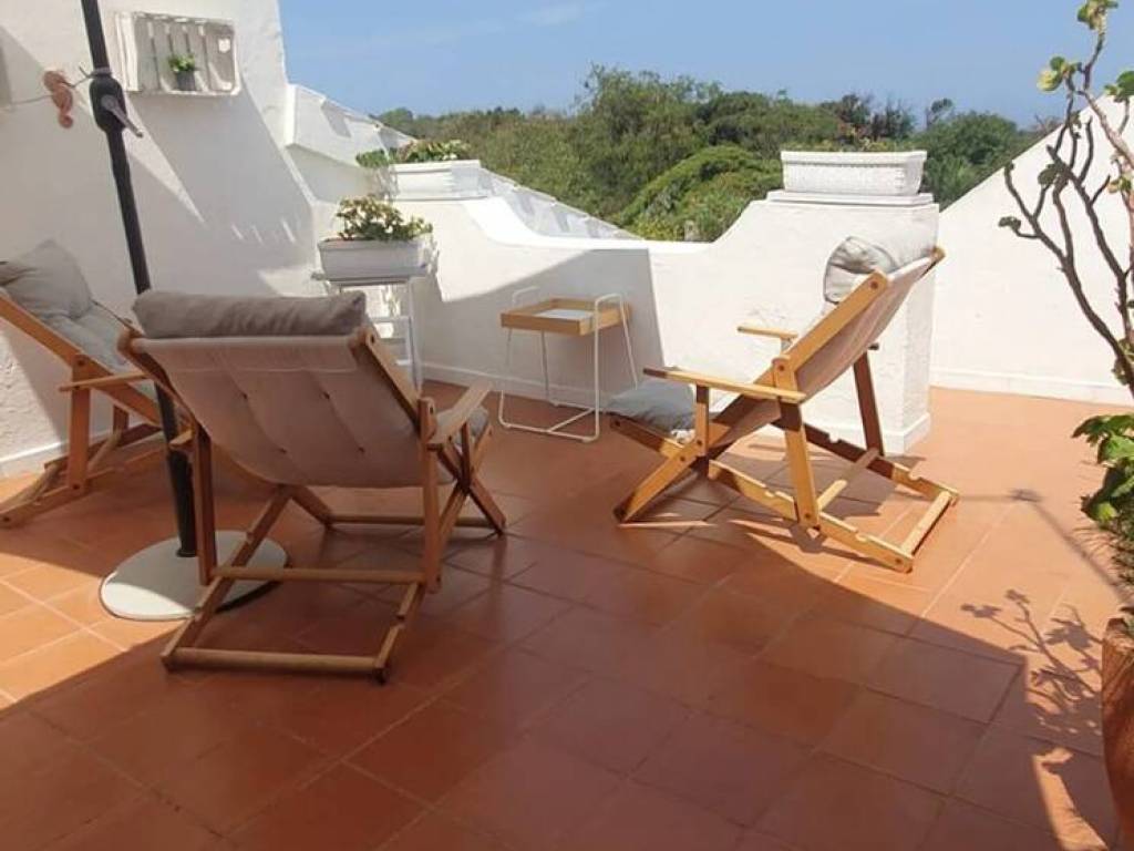 Villa a Ostuni in Cala Di Rosa Marina S.N.C. - Foto 3