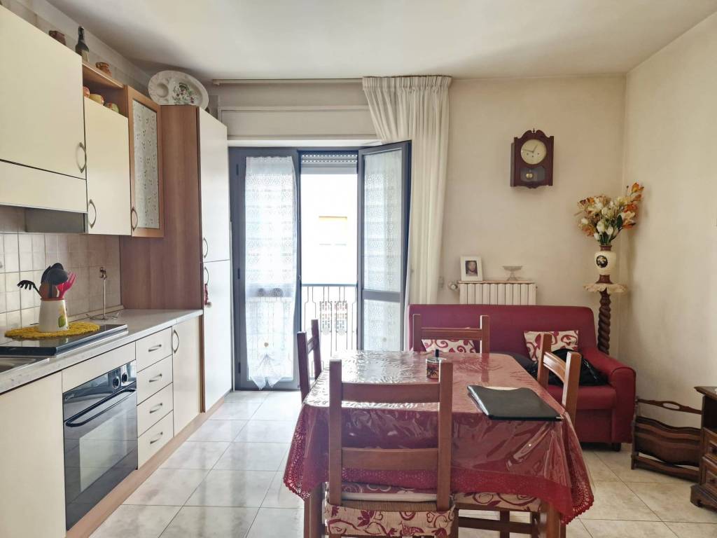 Appartamento a Foggia in Via S. Ten. Romolo Nuzziello, 24 - Foto 4