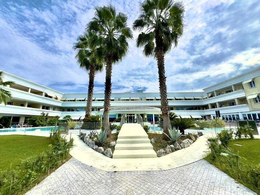 Appartamento a Desenzano del garda in Viale Francesco Agello, 130 - Foto 4