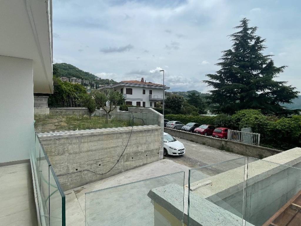 Appartamento a Salerno in Viale delle Querce - Foto 4