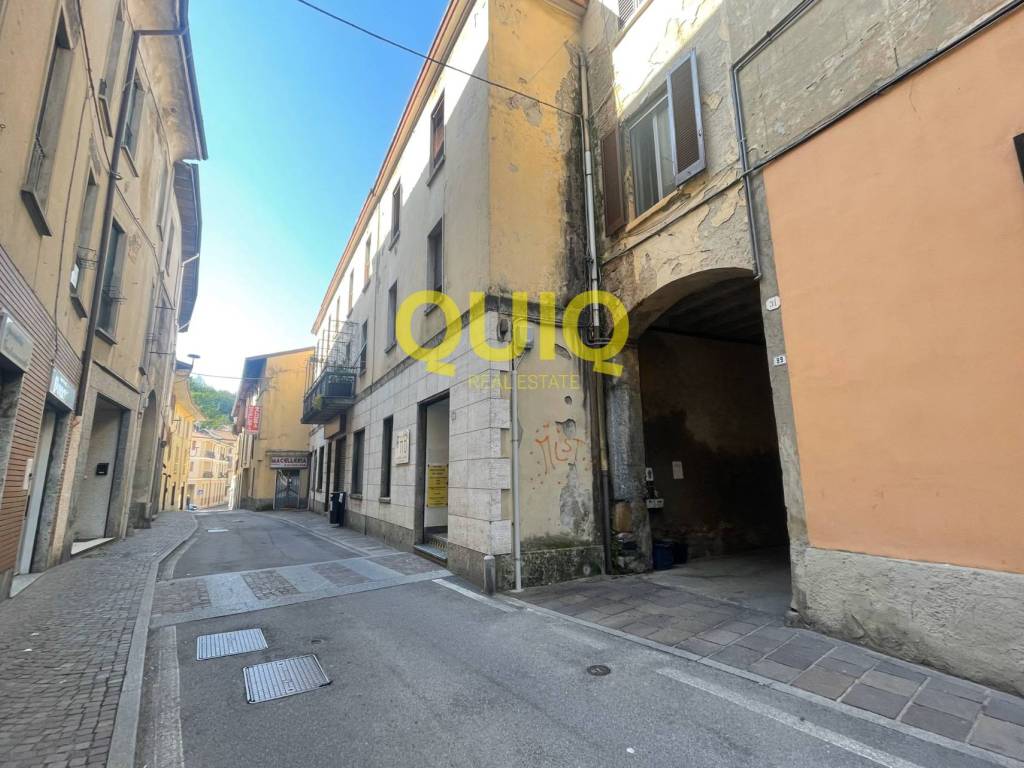 Appartamento a Barzanò in Via Giuseppe Garibaldi, 99 - Foto 5
