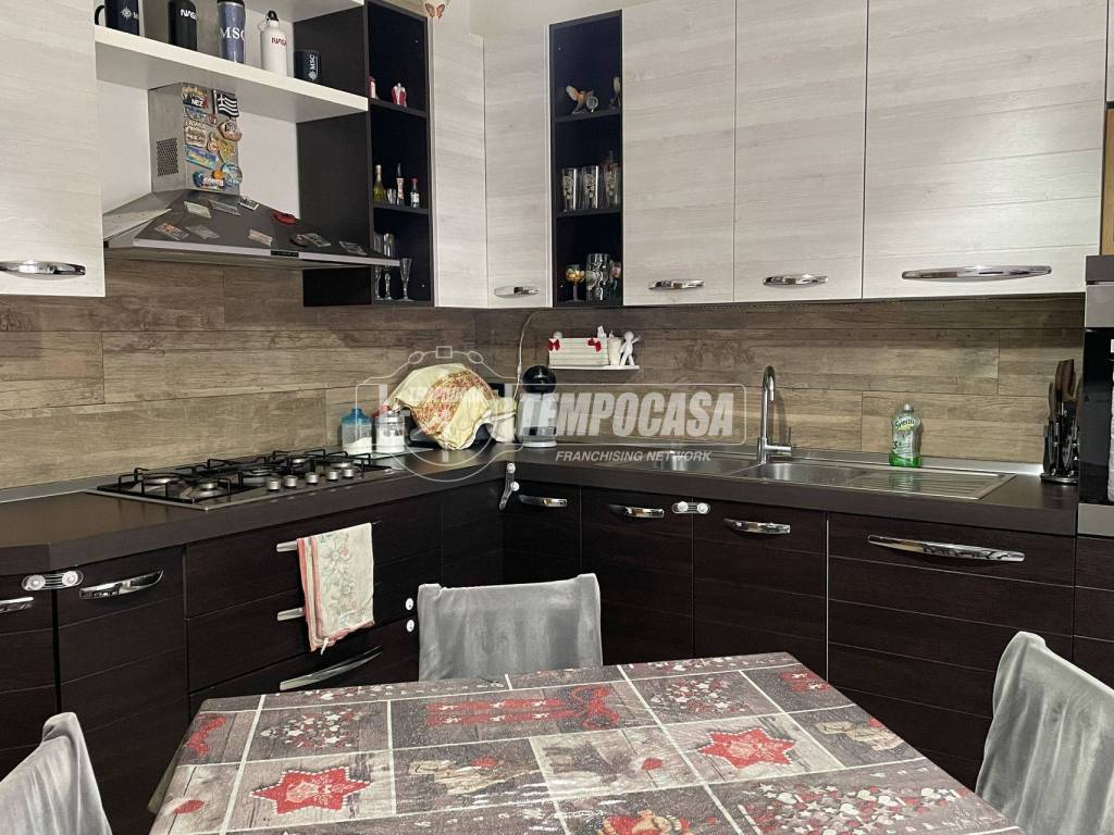 Appartamento a Paderno d'adda in Via Giuseppe Mazzini 4 - Foto 5