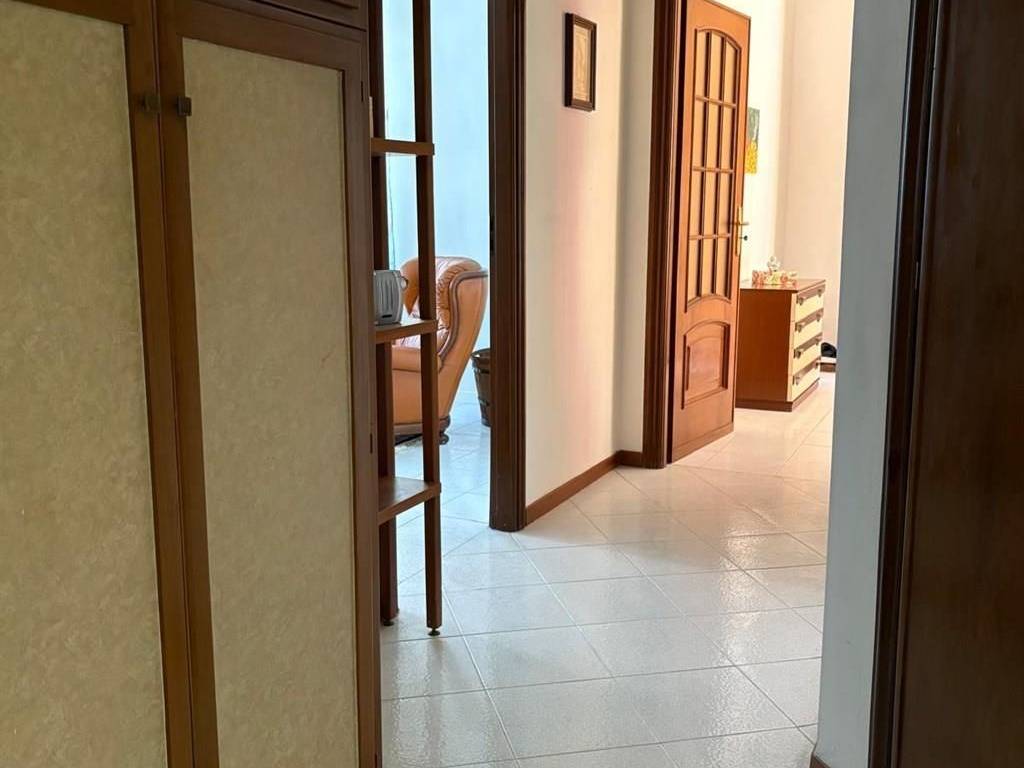 Appartamento a Asti in VIA DUCA DEGLI ABRUZZI, 43 - Foto 3
