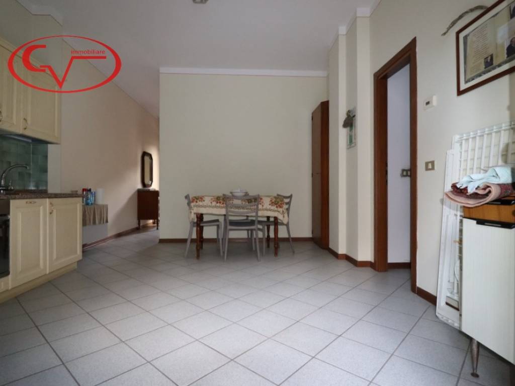 Appartamento a Montevarchi in Viale Armando Diaz - Foto 4