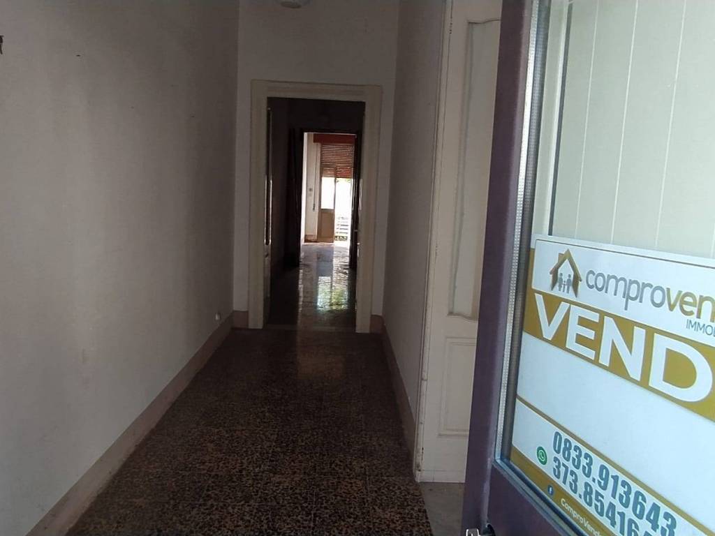 Casa indipendente a Racale in Via Guglielmo Marconi - Foto 3