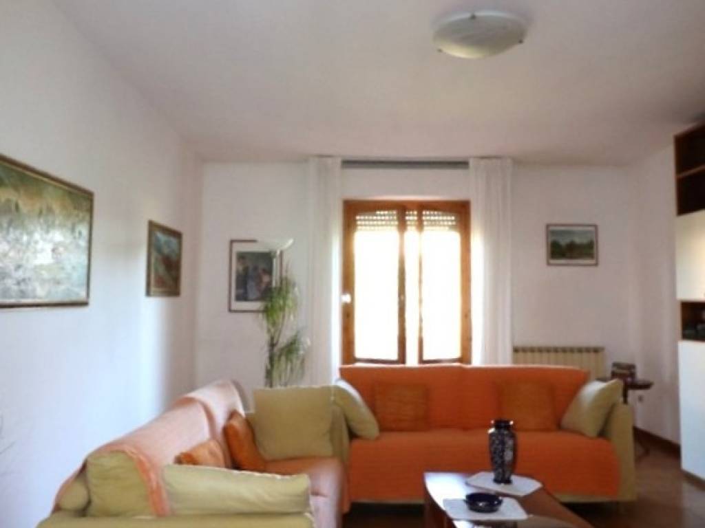 Appartamento a Montevarchi in Viale Armando Diaz - Foto 4