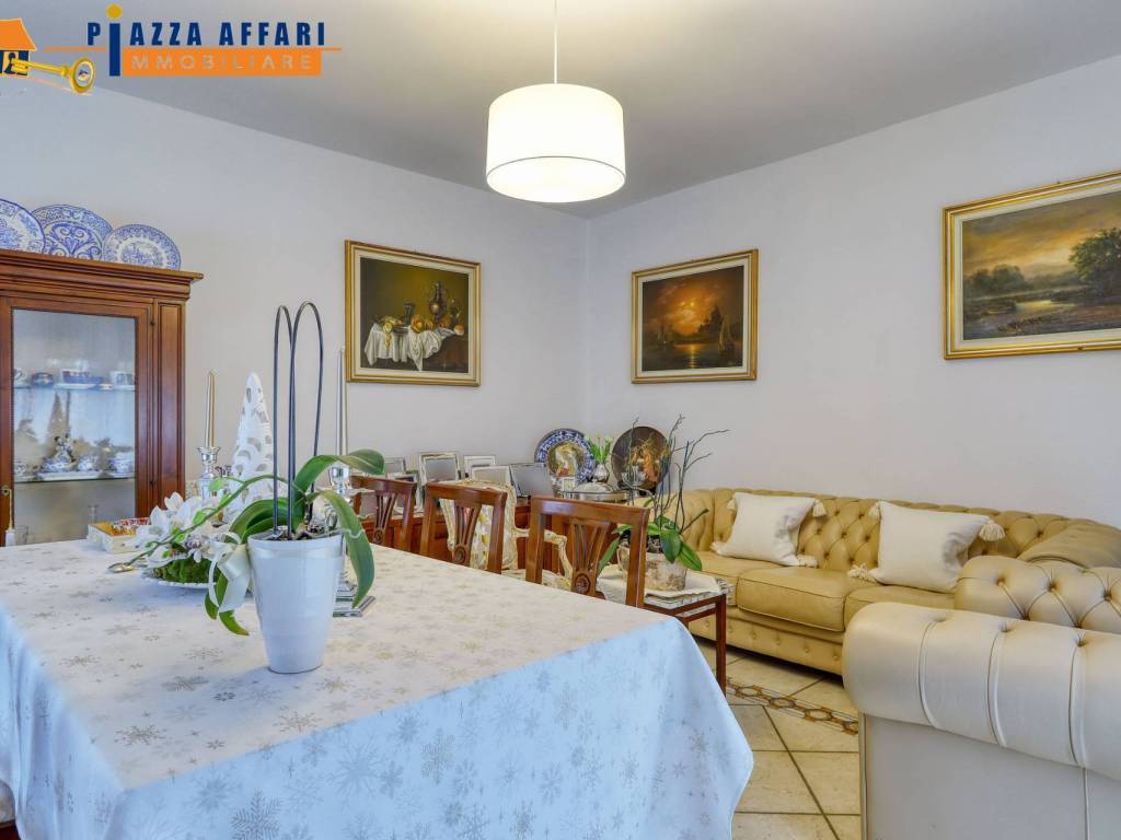 Appartamento a Marchirolo in via Giosuè Carducci, 28 - Foto 4