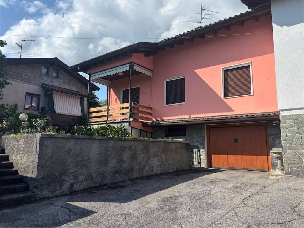 Villa a Comerio in via fidanza, 32 - Foto 3