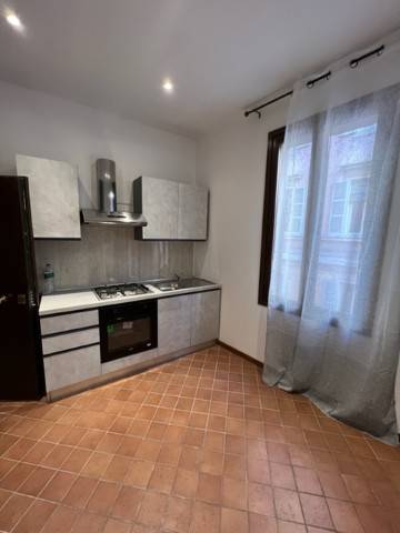Appartamento a Modena in Corso Adriano, 96 - Foto 2