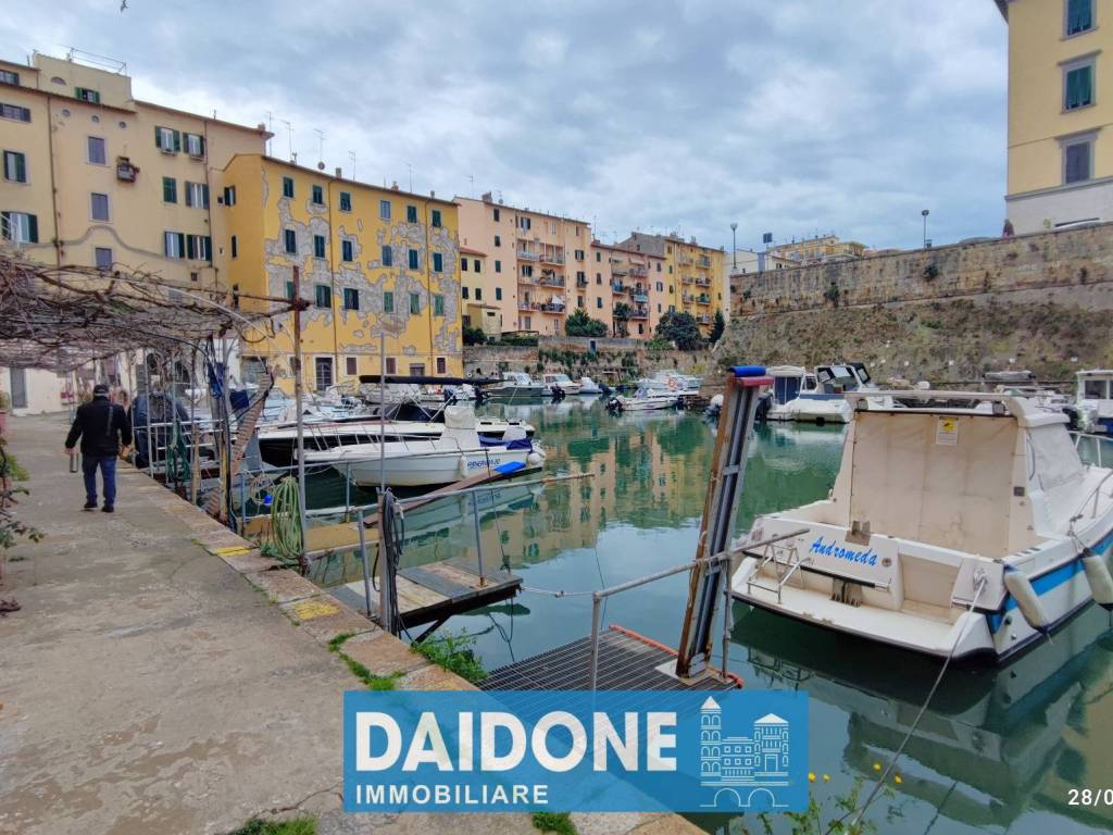 Appartamento a Livorno in Piazza della Repubblica, 47 - Foto 2