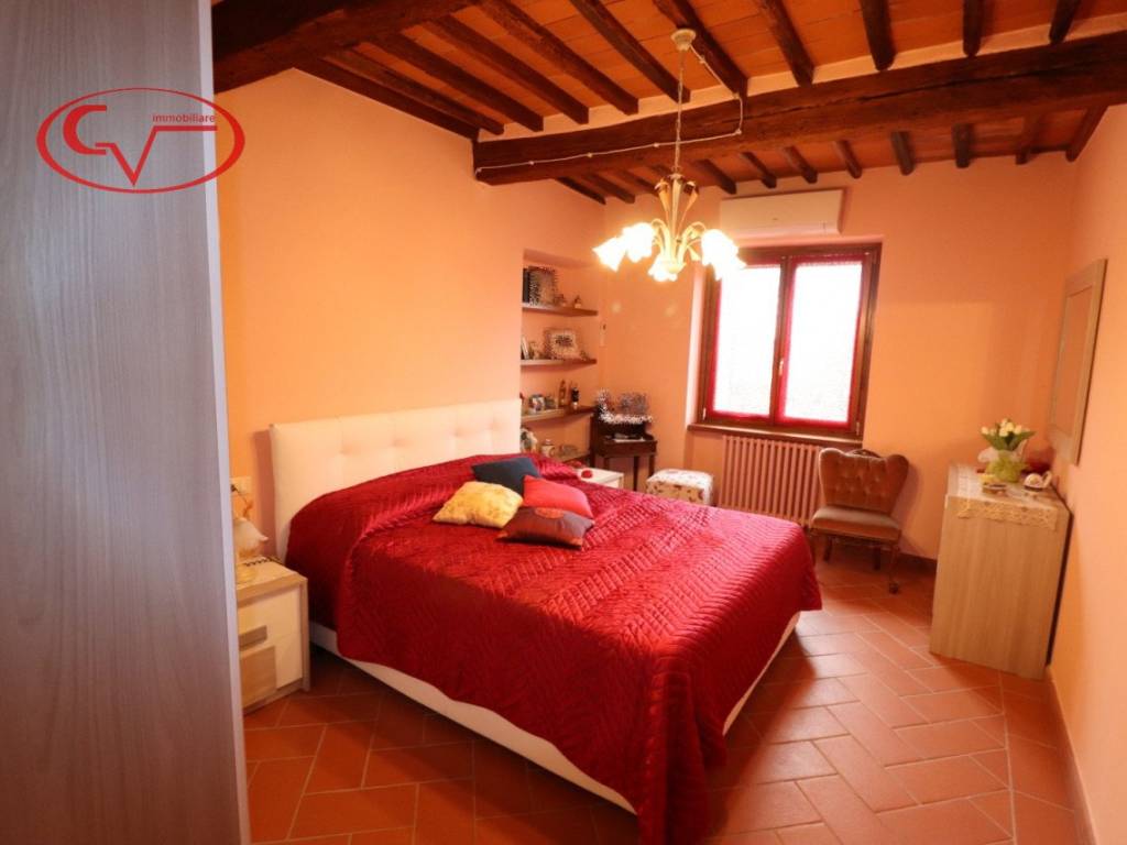 Appartamento a Cavriglia in Strada Provinciale Montegonzi - Foto 5