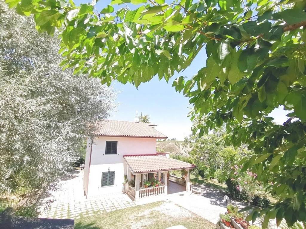 Villa a Penne - Foto 2