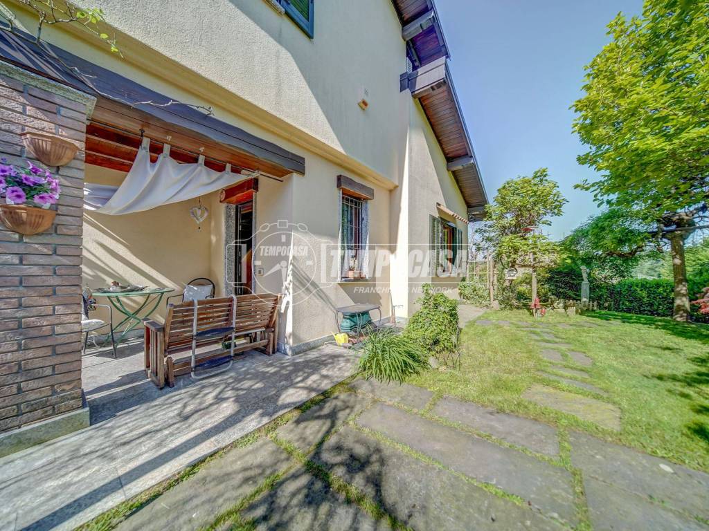 Villa a Mornago in Via San Carlo Borromeo - Foto 3