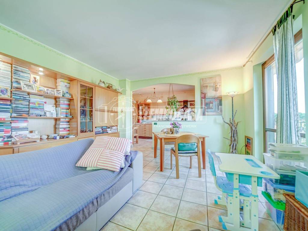 Villa a Mornago in Via San Carlo Borromeo - Foto 4