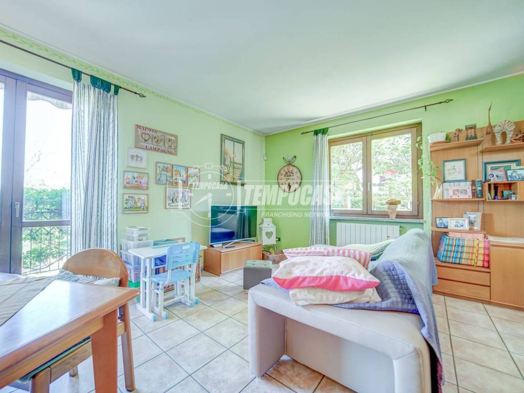 Villa a Mornago in Via San Carlo Borromeo - Foto 5