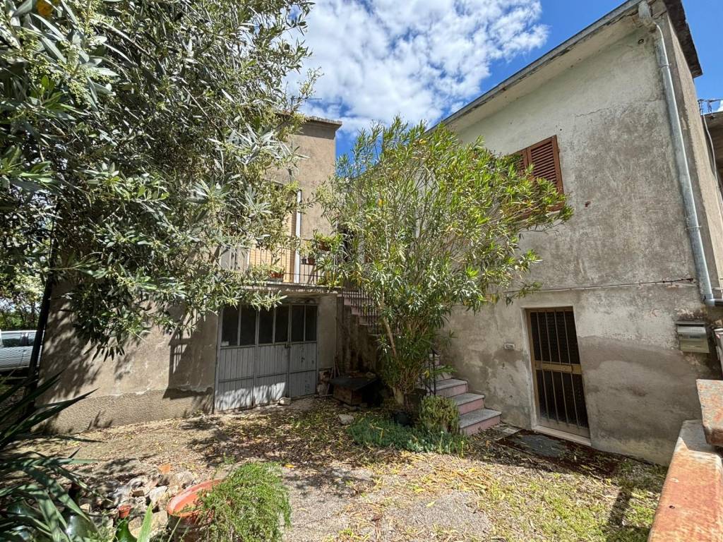 Villa a Fratta todina in Via Pallotta - Foto 2