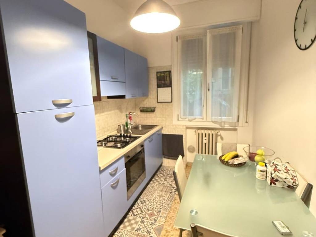 Appartamento a Modena in Via Vincenzo Bellini - Foto 4