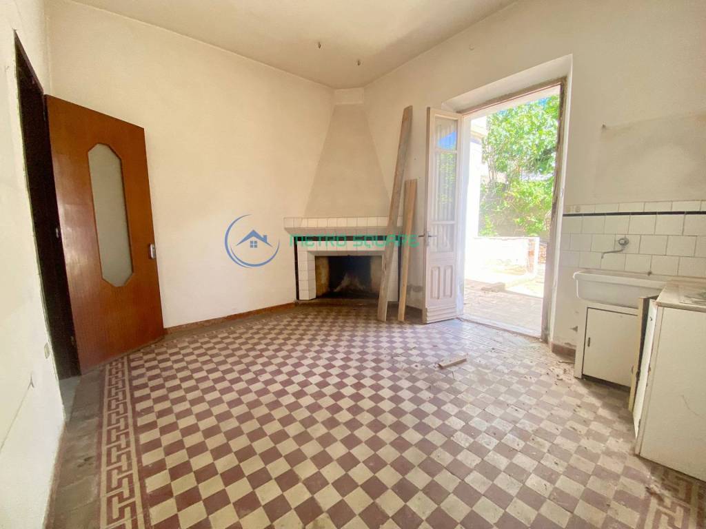 Casa indipendente a Guspini in Via Matteotti, 169 - Foto 2