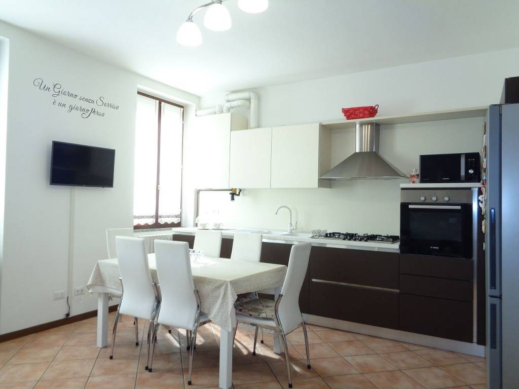 Appartamento a Osnago in Via San Carlo, 17 - Foto 2