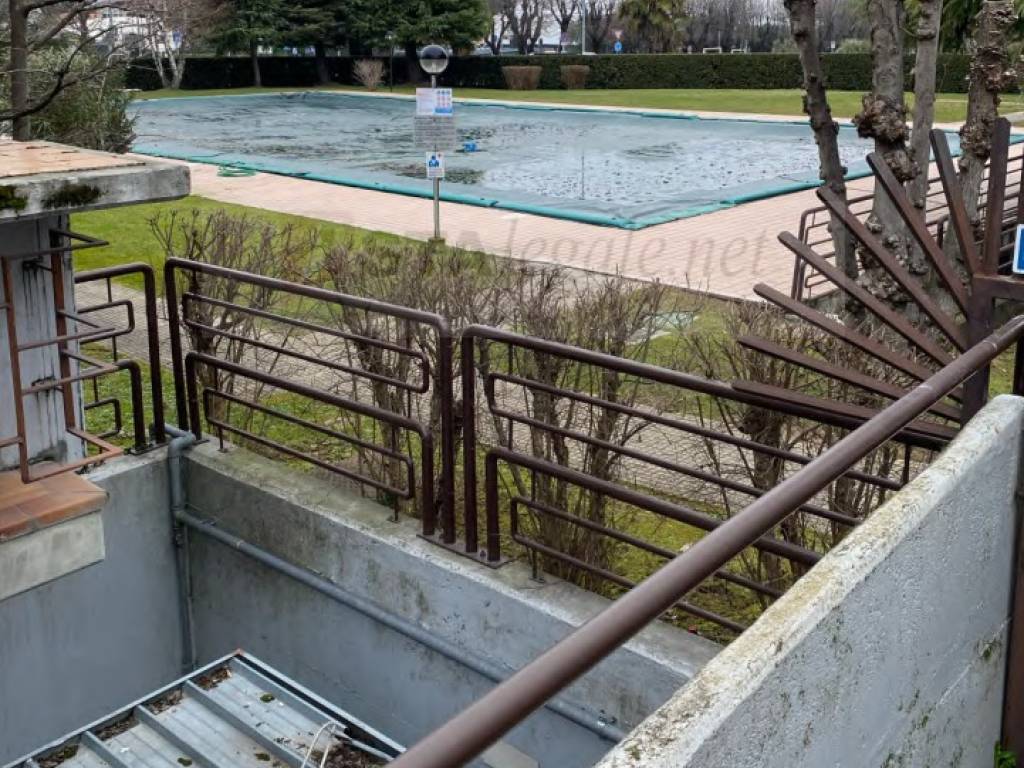 Appartamento a Desenzano del garda in Via Dugazze - Foto 3