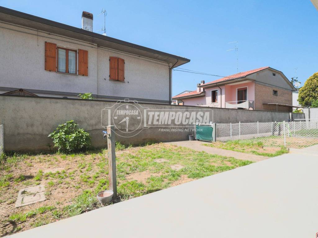 Appartamento a Lugo in Via Provinciale Felisio - Foto 2