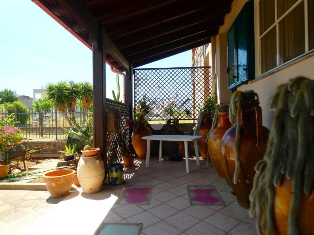 Villetta a schiera a Scanzano jonico in Via Antonio Segni, 19 - Foto 2