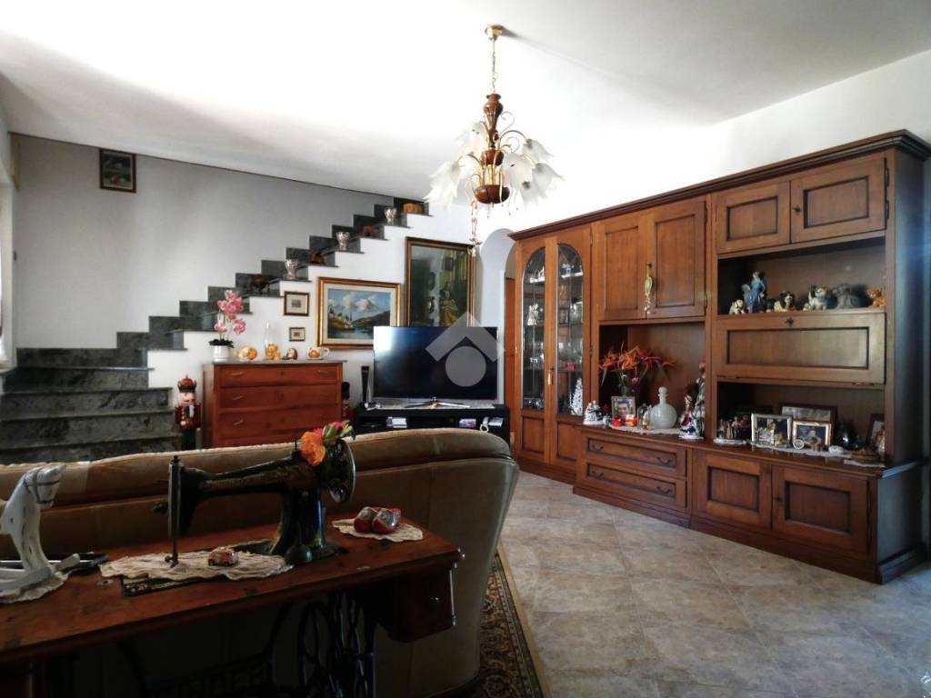 Villetta a schiera a Scanzano jonico in Via Antonio Segni, 19 - Foto 4