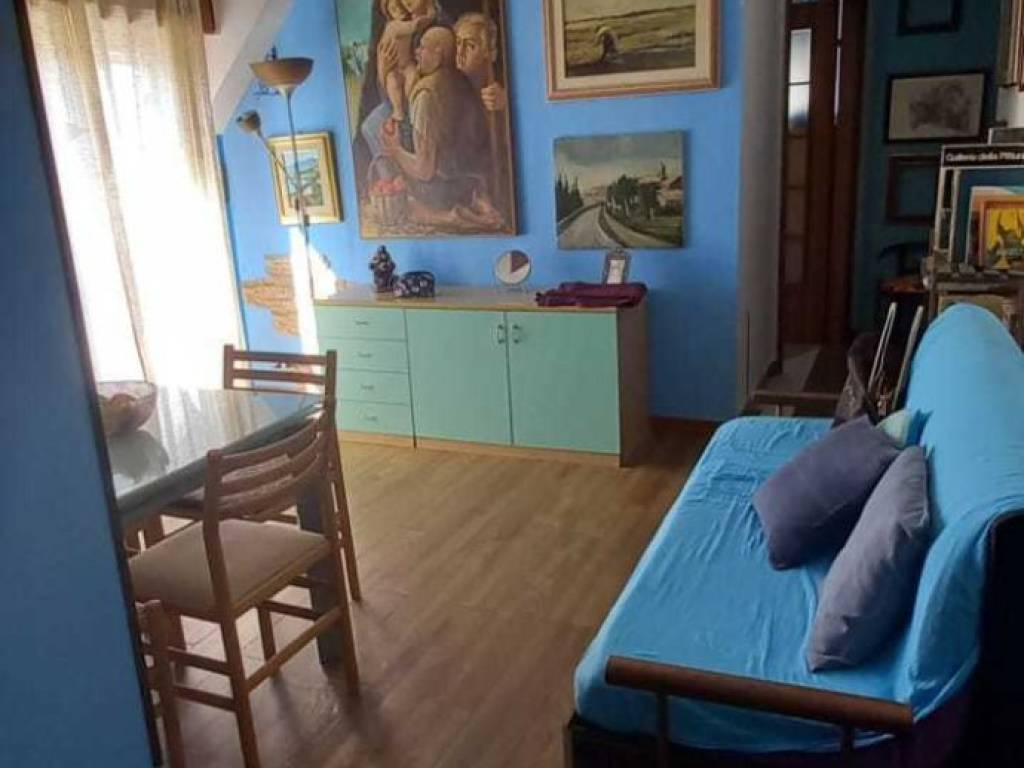 Attico / mansarda a Lamezia terme in Via Aldo Peronaci, 12 - Foto 2
