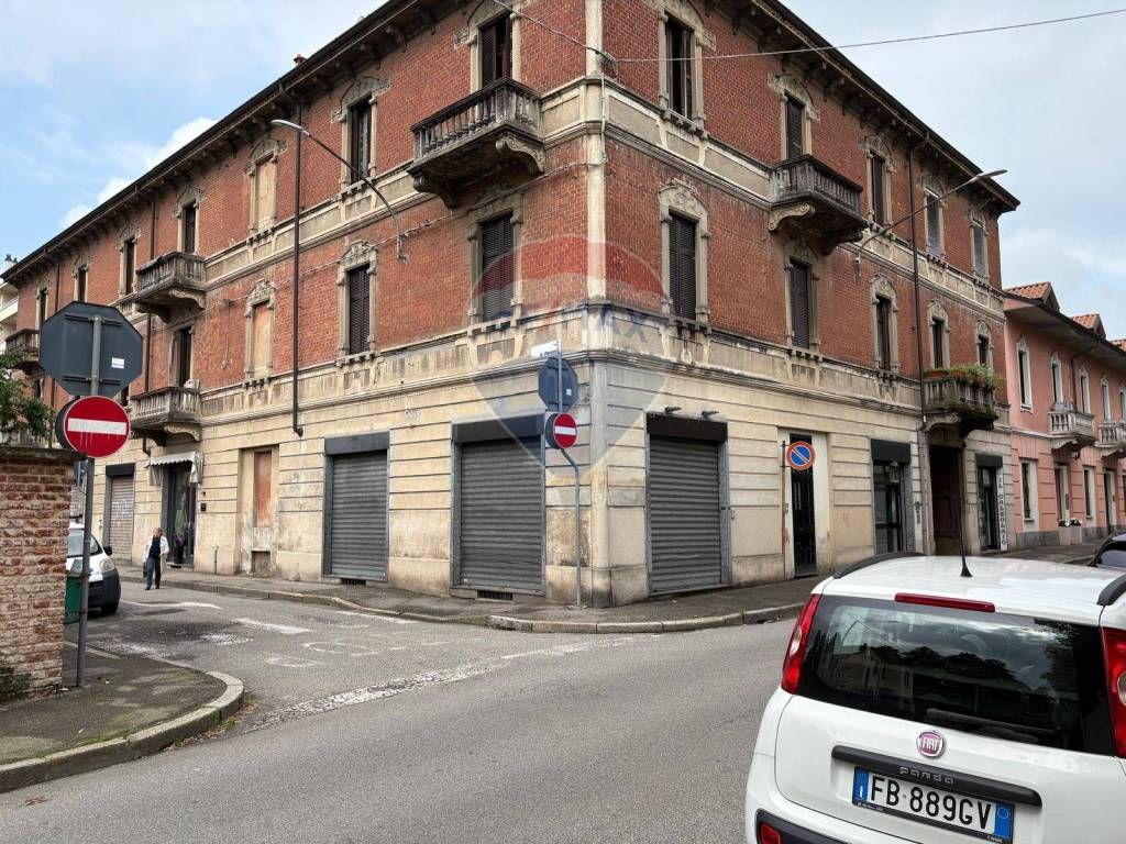 Immobile a Gallarate in VIA VOLTA, 25 - Foto 5