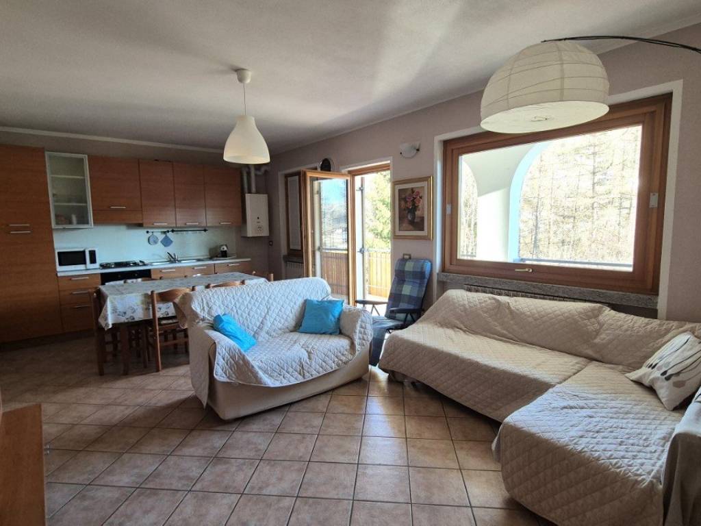 Appartamento a Borno - Foto 2