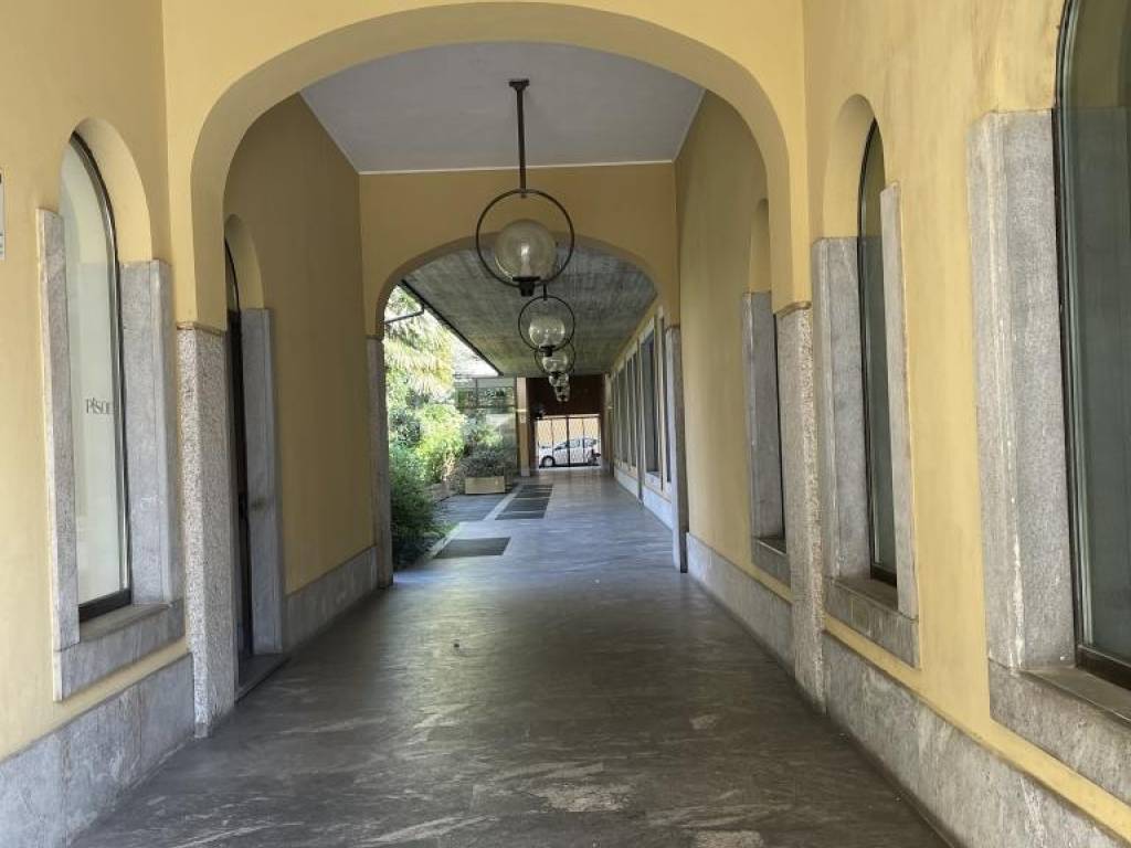 Immobile a Busto arsizio in CORSO XX SETTEMBRE, 1 - Foto 3