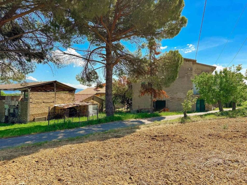 Rustico / casale a Bettona in Via Santa Lucia, 11 - Foto 3