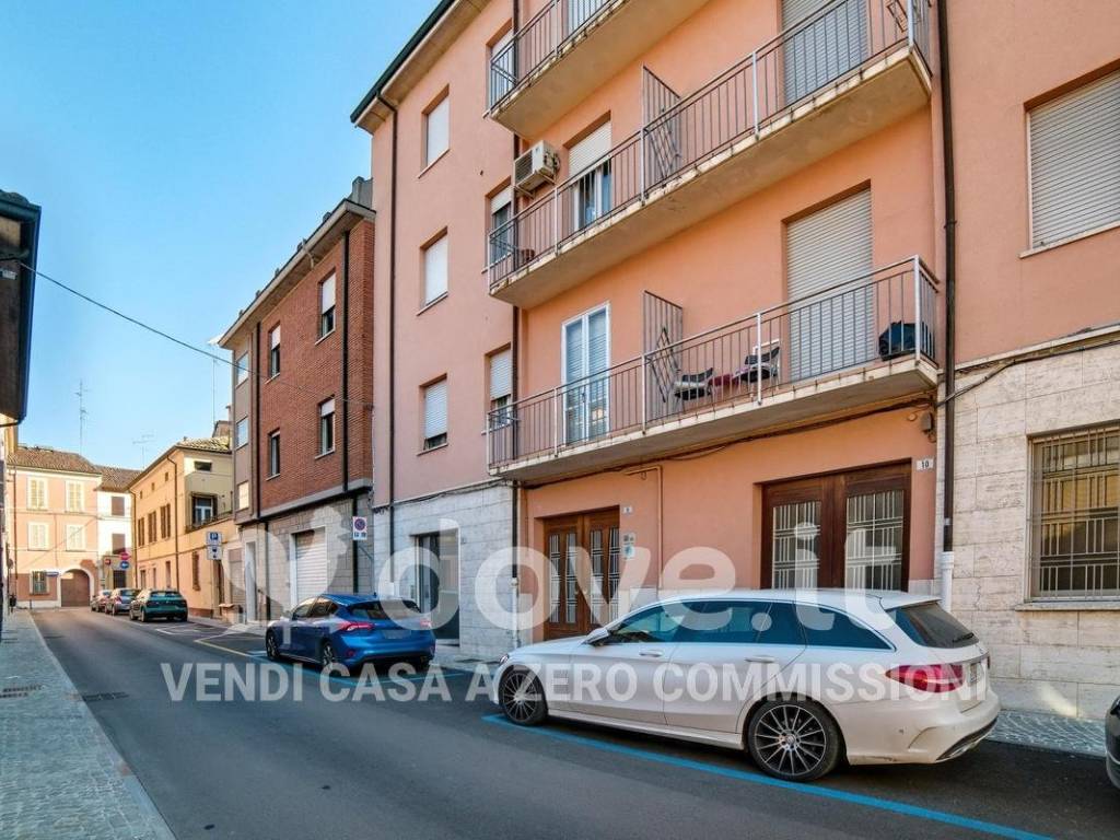 Appartamento a Lugo in Via Giuseppe Compagnoni, 8 - Foto 2
