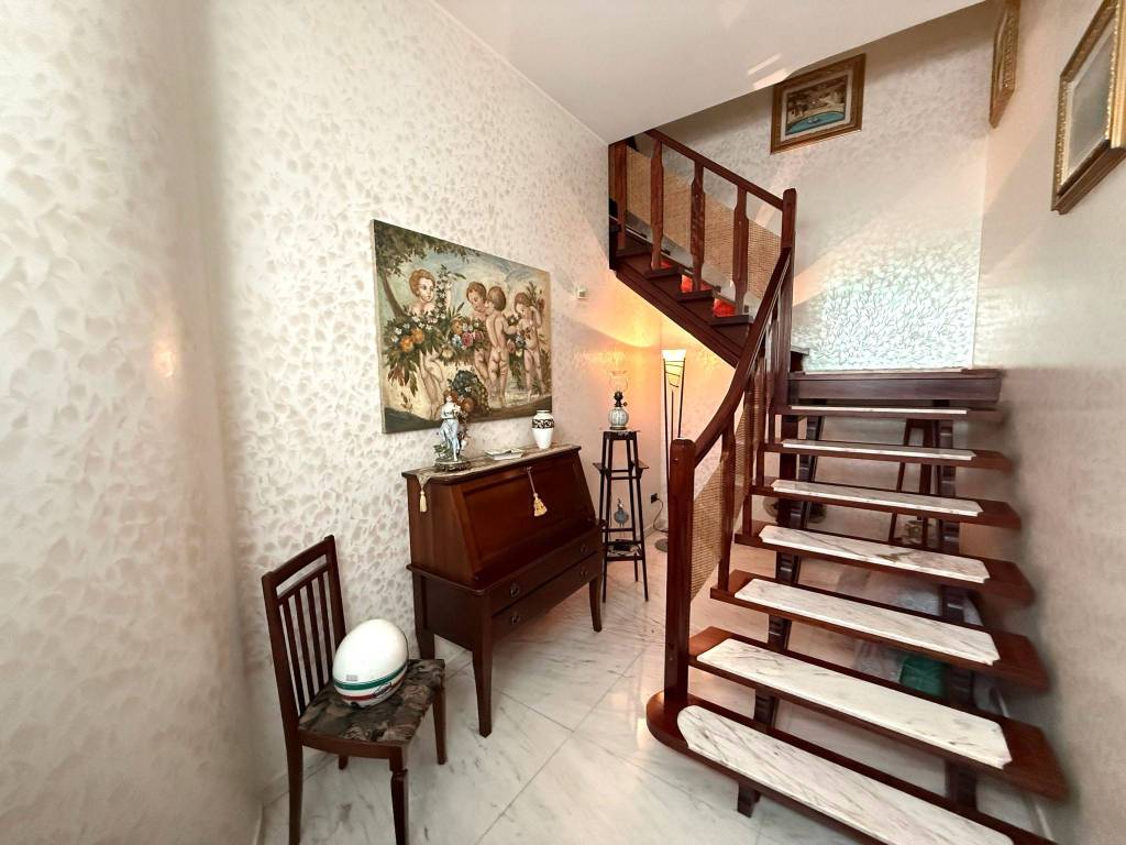 Casa indipendente a Barletta in Via dei Pini - Foto 2