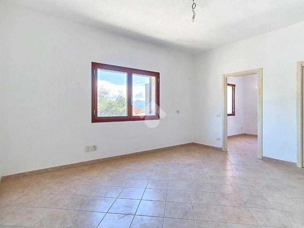 Casa indipendente a Arzachena in Via Sebastiano Satta, 19 - Foto 4