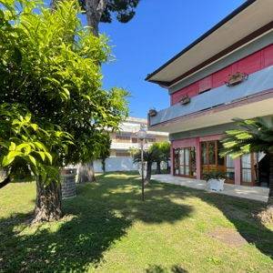 Villa a Terracina in Strada Provinciale Badino Vecchia, 19 - Foto 4