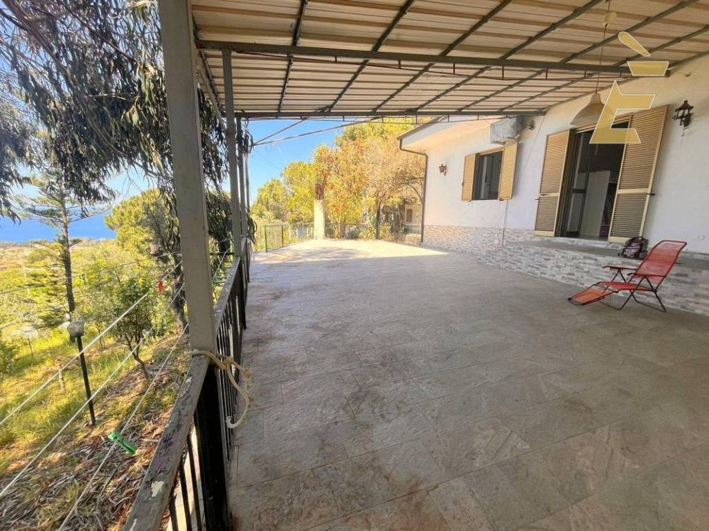 Villa a Ricadi in Via Provinciale - Foto 4