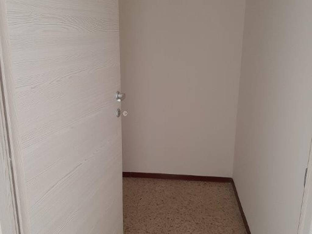 Appartamento a Como in Via Tarvisio - Foto 4