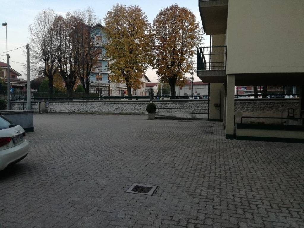 Loft / open space a Busca in Via Dronero, 6 - Foto 3